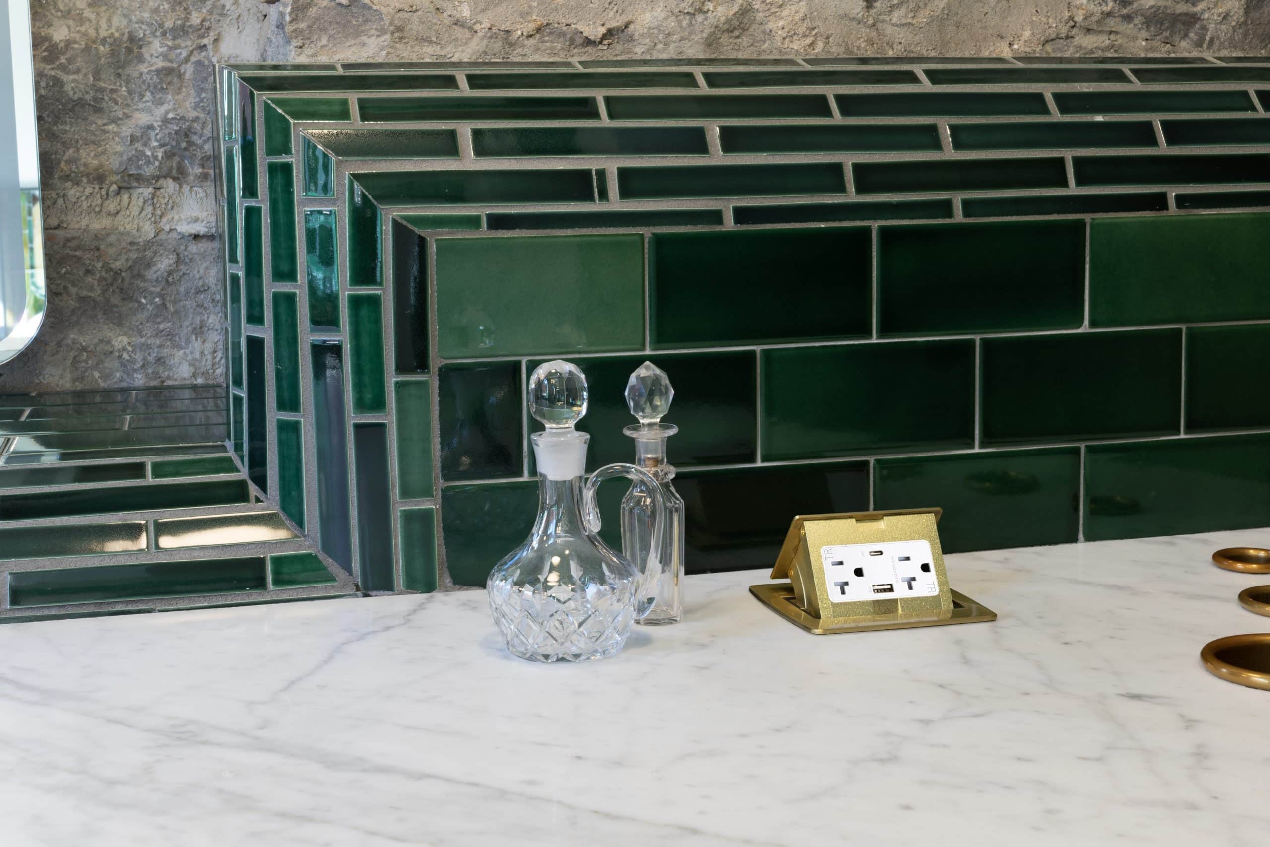 PUFP-CT-B-AC_Dressing counter 02