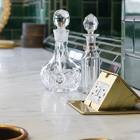 Lew Electric PUFP-CT-B on countertop